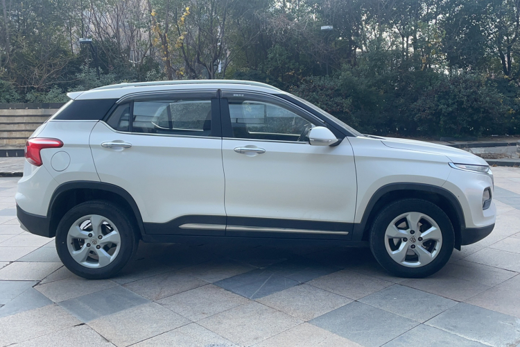 宝骏510 2017款 1.5L 手动时尚型车身外观6003