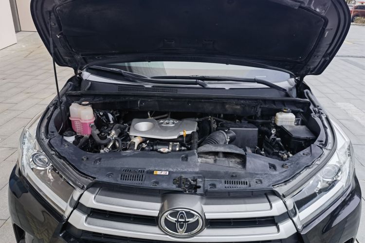 丰田 汉兰达 2021款 2.0T 四驱精英版 7座局部细节24