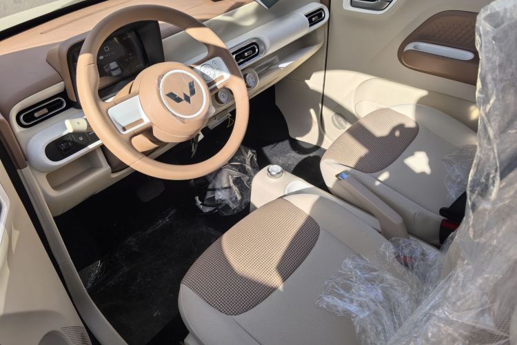 五菱汽车 宏光MINIEV 2024款 第三代 215km 青春版中控内饰7002