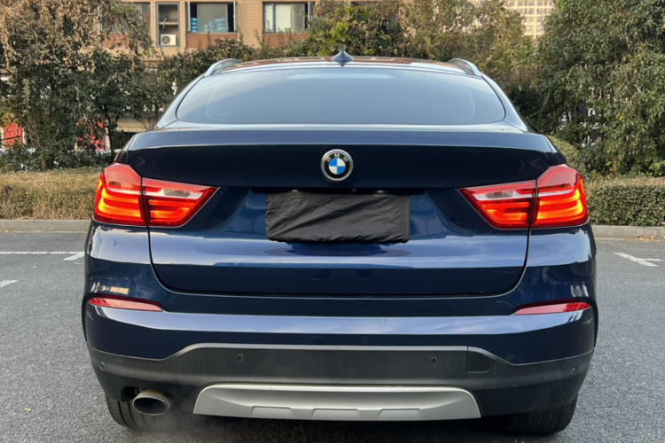 宝马X4 2014款 xDrive20i X设计套装车身外观6006