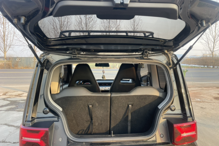 五菱汽车 宏光MINIEV 2022款 GAMEBOY 300km 玩咖款 磷酸铁锂局部细节23