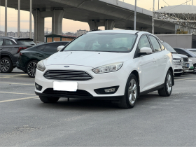 福特 福克斯 2015款 三厢 1.6L 手动舒适型