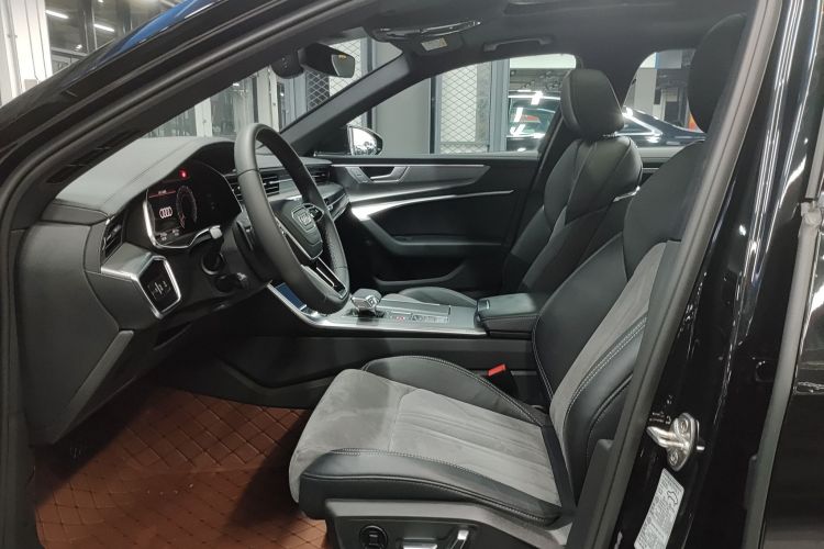 奥迪A6L 2023款 改款 45 TFSI 臻选动感型中控内饰7005