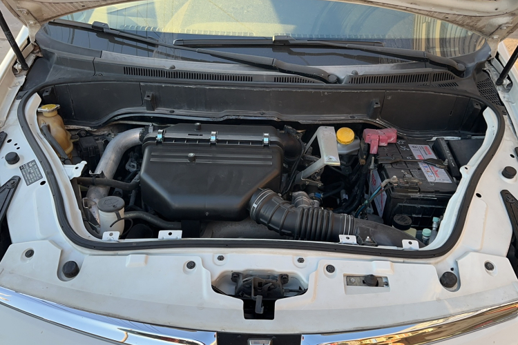 纳智捷 大7 MPV 2016款 2.0T 豪华型局部细节24