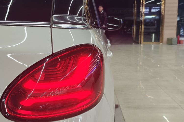 五菱汽车 五菱缤果 2023款 333km 灵犀互联+款车身外观6004