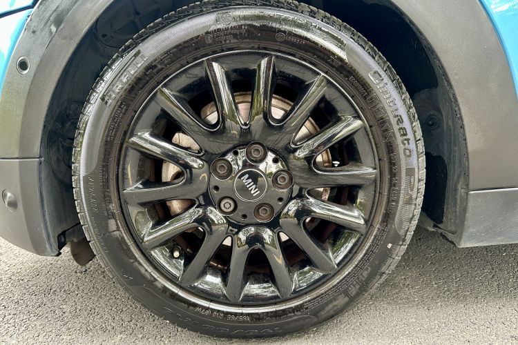 MINI 2018款 1.5T COOPER 经典派车身外观6009