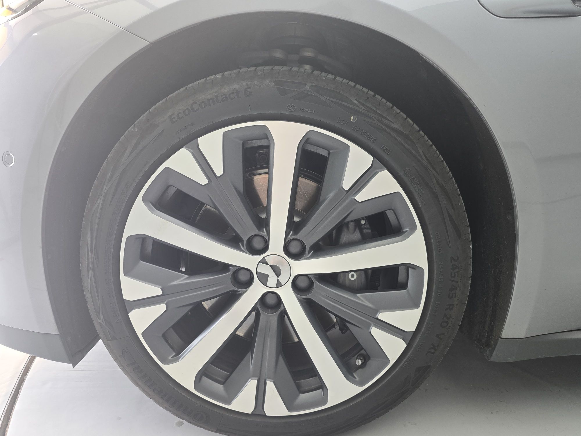 蔚来ET7 2024款 75kWh 行政版