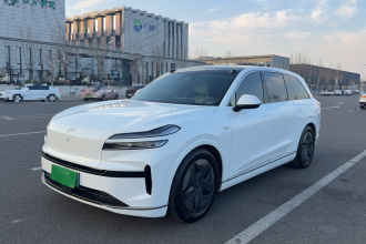 乐道L90 2025款 Max 六座版