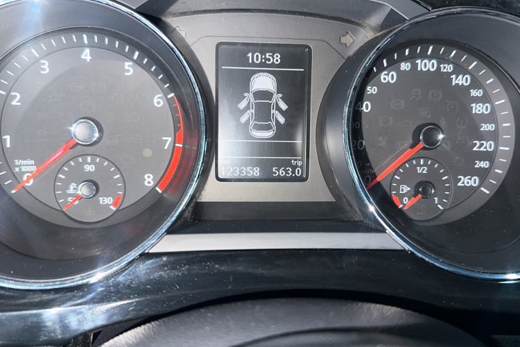 大众 速腾 2018款 280TSI DSG熠动版中控内饰15