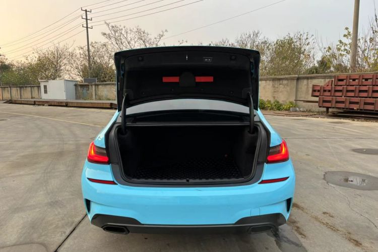 宝马3系 2022款 325Li M运动曜夜套装局部细节23