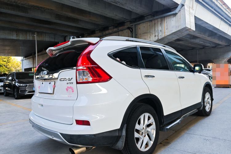 本田CR-V 2015款 2.4L 两驱豪华版车身外观6005