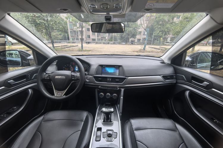 哈弗H6 2018款 蓝标 运动版 1.5T 自动两驱精英型中控内饰7010