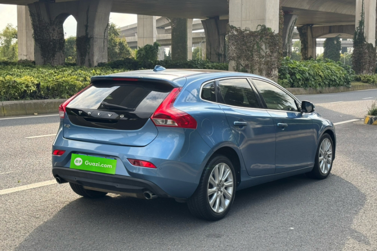 沃尔沃V40 2015款 1.6T 智雅版车身外观6009