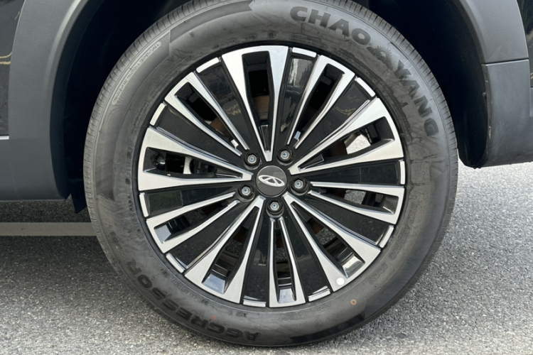 奇瑞 瑞虎7 C-DM 2025款 1.5T 120KM劲车身外观6003