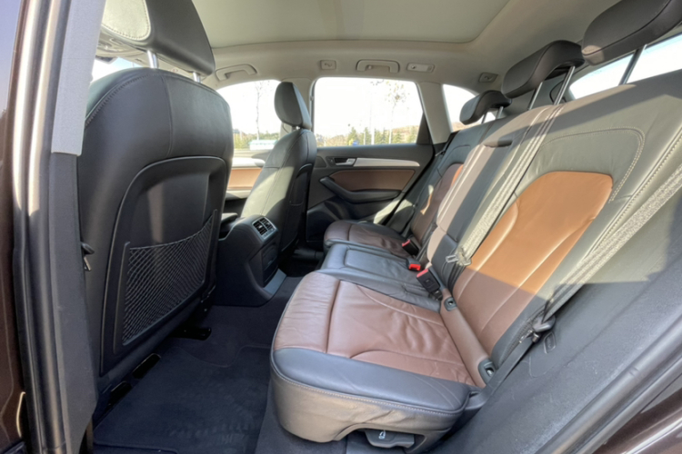 奥迪Q5 2016款 40 TFSI 技术型中控内饰7003