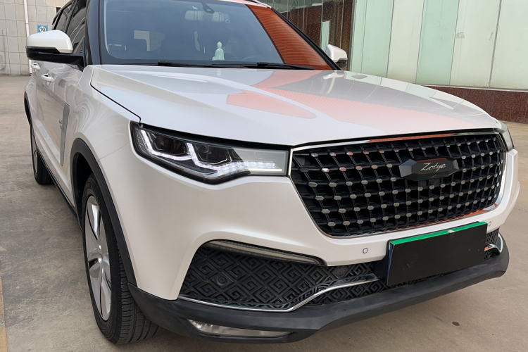 众泰T700 2017款 1.8T 双离合尊贵型车身外观6010