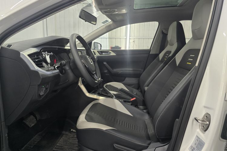 大众 Polo 2019款 Plus 1.5L 自动炫彩科技版局部细节19