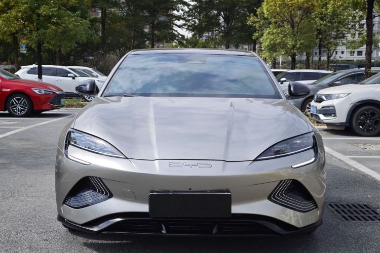 比亚迪 海豹 2022款 700km 长续航后驱版车身外观6001