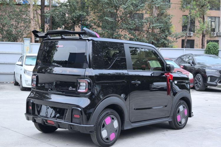 吉利银河 2025款 210km 熊猫卡丁车身外观6004