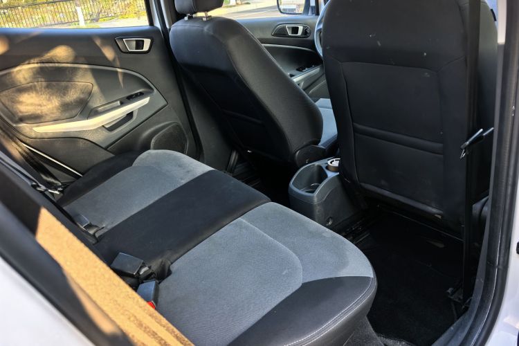 福特 翼搏 2017款 1.5L 自动风尚型中控内饰7004