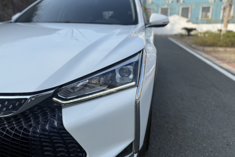 东风风神 奕炫GS 2021款 230T 自动追星版车身外观6002