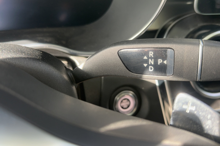 奔驰C级 2021款 C 200 L 时尚型运动版局部细节18