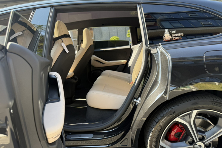 蔚来ET5T 2024款 75kWh Touring中控内饰7005