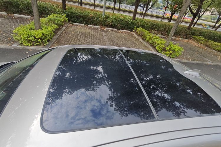 宝马5系 2018款 改款 530Li 领先型 豪华套装局部细节57