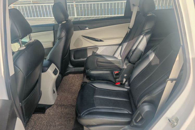 别克GL6 2019款 18T 6座精英型 国V中控内饰7003