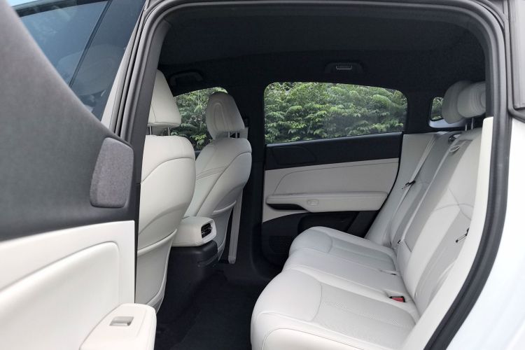 小鹏G6 2023款 755 超长续航 Pro中控内饰7007