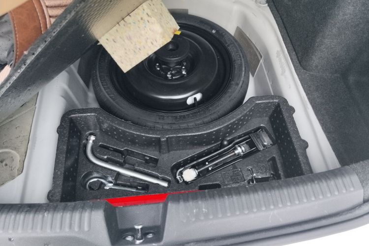 大众 桑塔纳 2021款 1.5L 自动风尚版局部细节9001