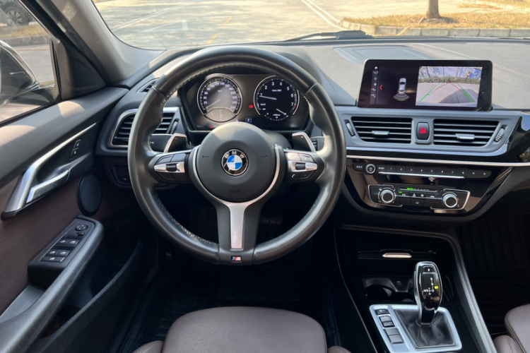 宝马1系 2020款 125i 领先型M运动套装局部细节16