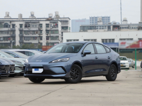 比亚迪 海豹05 DM-i 2025款 DM-i 智驾版 55KM豪华型