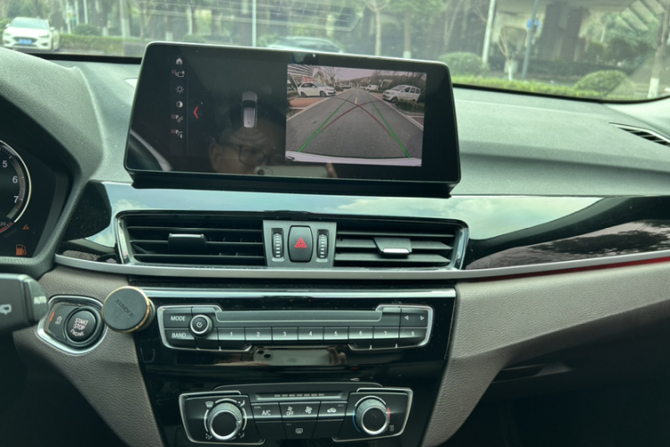 宝马X1 2021款 sDrive20Li 时尚型中控内饰7003