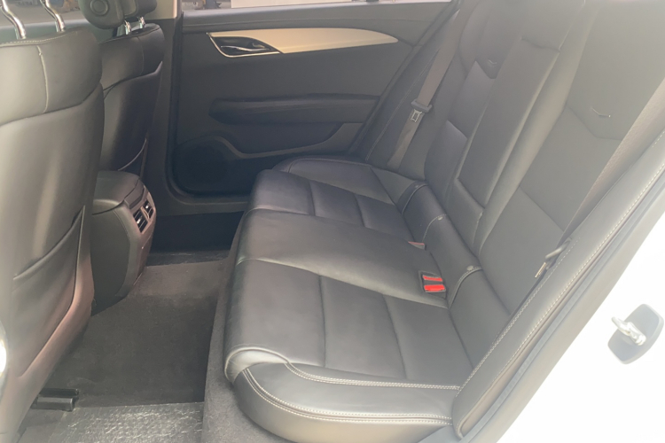 凯迪拉克ATS-L 2017款 28T 时尚型中控内饰7003