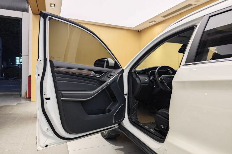 福特 领界 2019款 EcoBoost 145 CVT尊领型PLUS 国VI车身外观6003