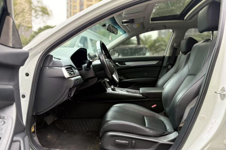 本田 雅阁 2018款 260TURBO 精英版 国VI中控内饰7007