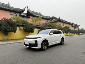 理想汽车 理想L7 2023款 Air