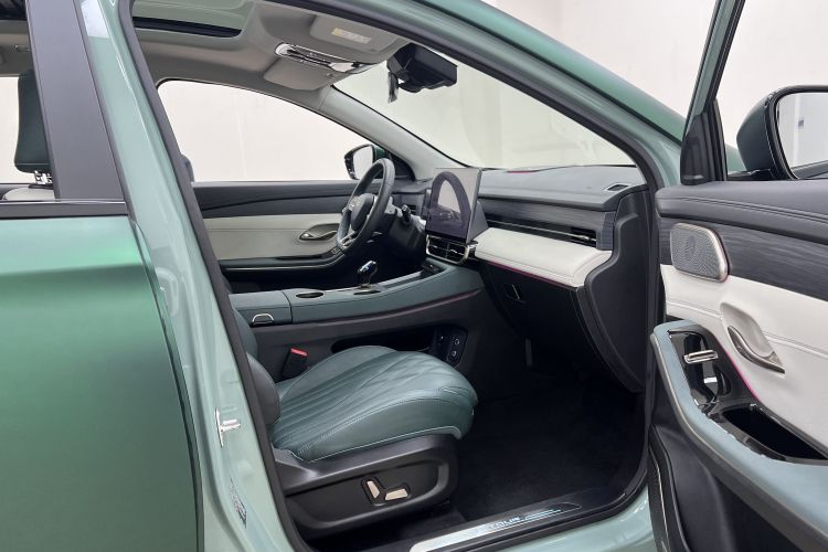 捷途山海L9 2024款 1.5TD 2DHT Pro 7座局部细节41