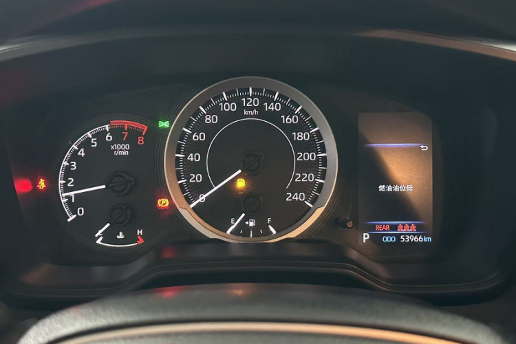 丰田 卡罗拉 2023款 1.2T 先锋版中控内饰15