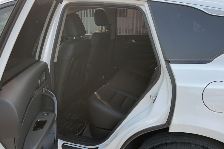 众泰T600 Coupe 2017款 1.5T 自动豪华型中控内饰7002