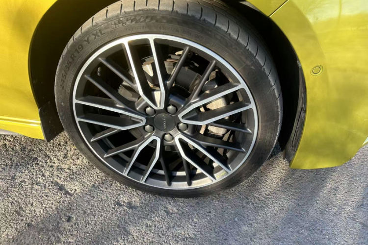 领克03 2022款 03+ 2.0TD 自动驭风版车身外观6004