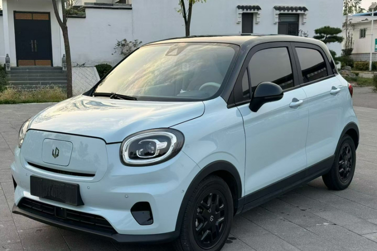 零跑汽车 零跑T03 2023款 403智享版车身外观6003