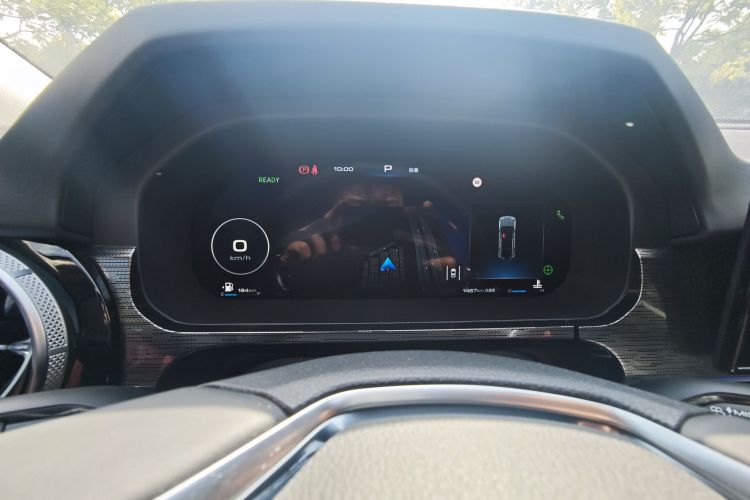 坦克400 2025款 2.0T 汽油版中控内饰15