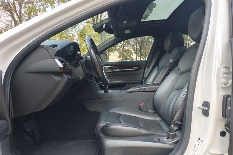 凯迪拉克CT6 2021款 28T 精英型中控内饰7001