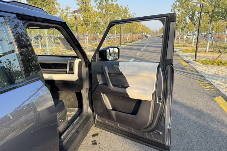 奇瑞iCAR 03T 2024款 520km 两驱长续航版中控内饰7008