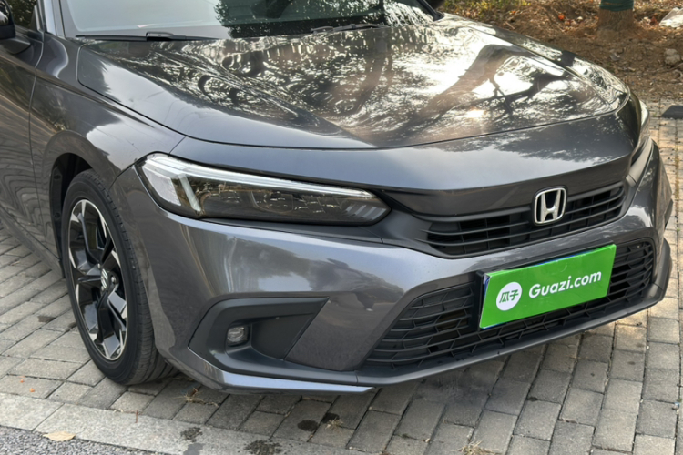 本田 思域 2022款 240TURBO CVT燃动版局部细节36