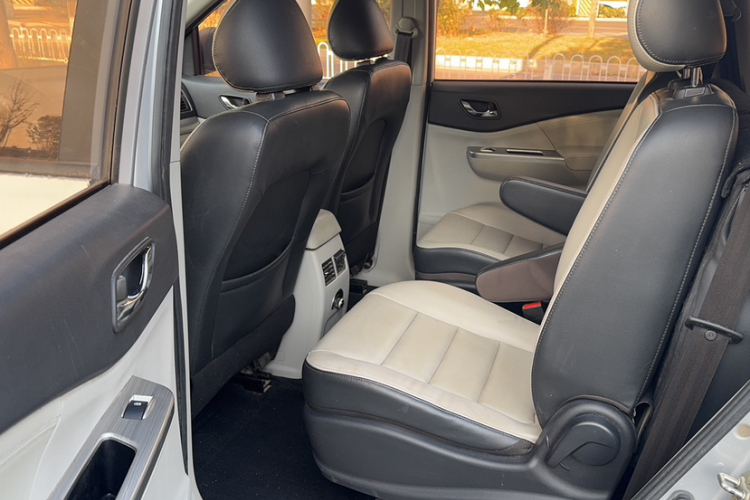 东风风行 风行S500 2016款 1.5L 手动舒适型中控内饰7003