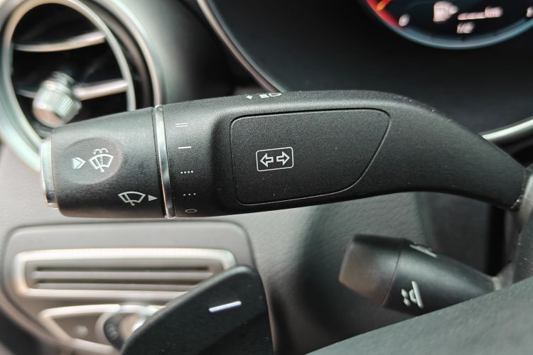 奔驰C级 2020款 改款 C 260 L中控内饰7011