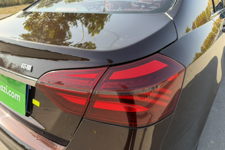 吉利汽车 帝豪 2018款 1.5L 手动向上互联版车身外观6007